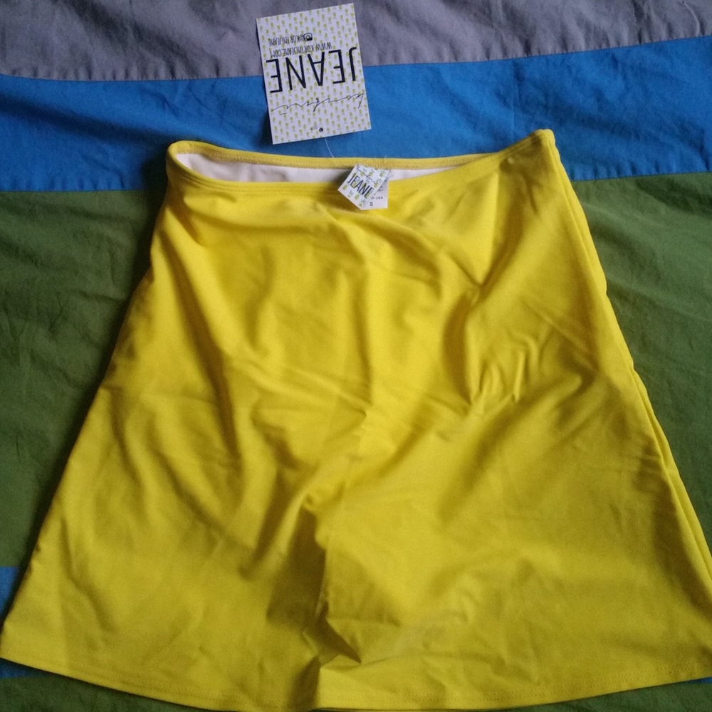Kortni Jeane High Waisted Skirt Yellow Small NWT